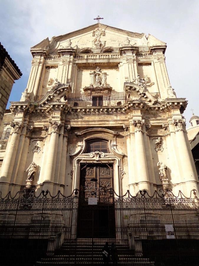 Bastiano'S Rooms Catânia Exterior foto